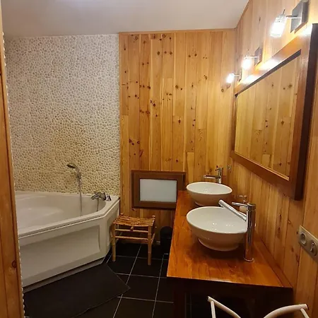 Maison Olei-villa Сasa de vacaciones
